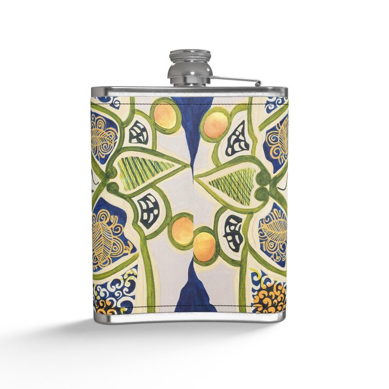 KTH Hip Flask - Triangles and Snakes